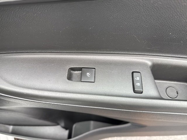 Used 2022 Chevrolet Spark LT image 48