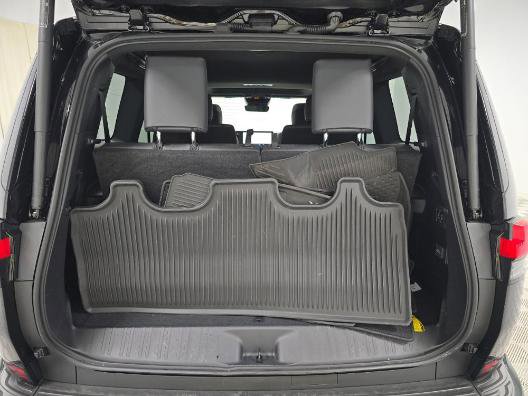 Used 2026 Lexus GX 550 550 Premium+ w/ Cold Area Package image 10