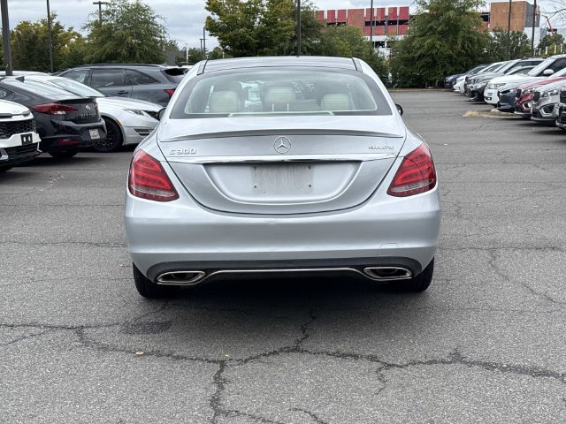 Used 2018 Mercedes-Benz C 300 4MATIC Sedan image 3