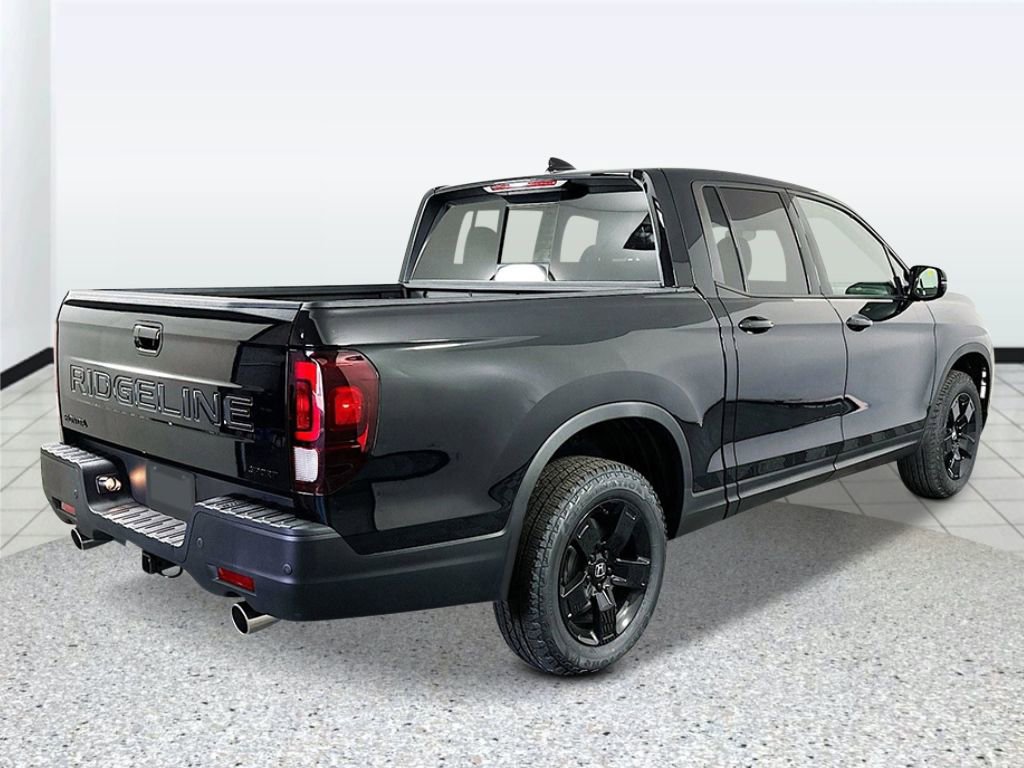 New 2026 Honda Ridgeline Black Edition image 2
