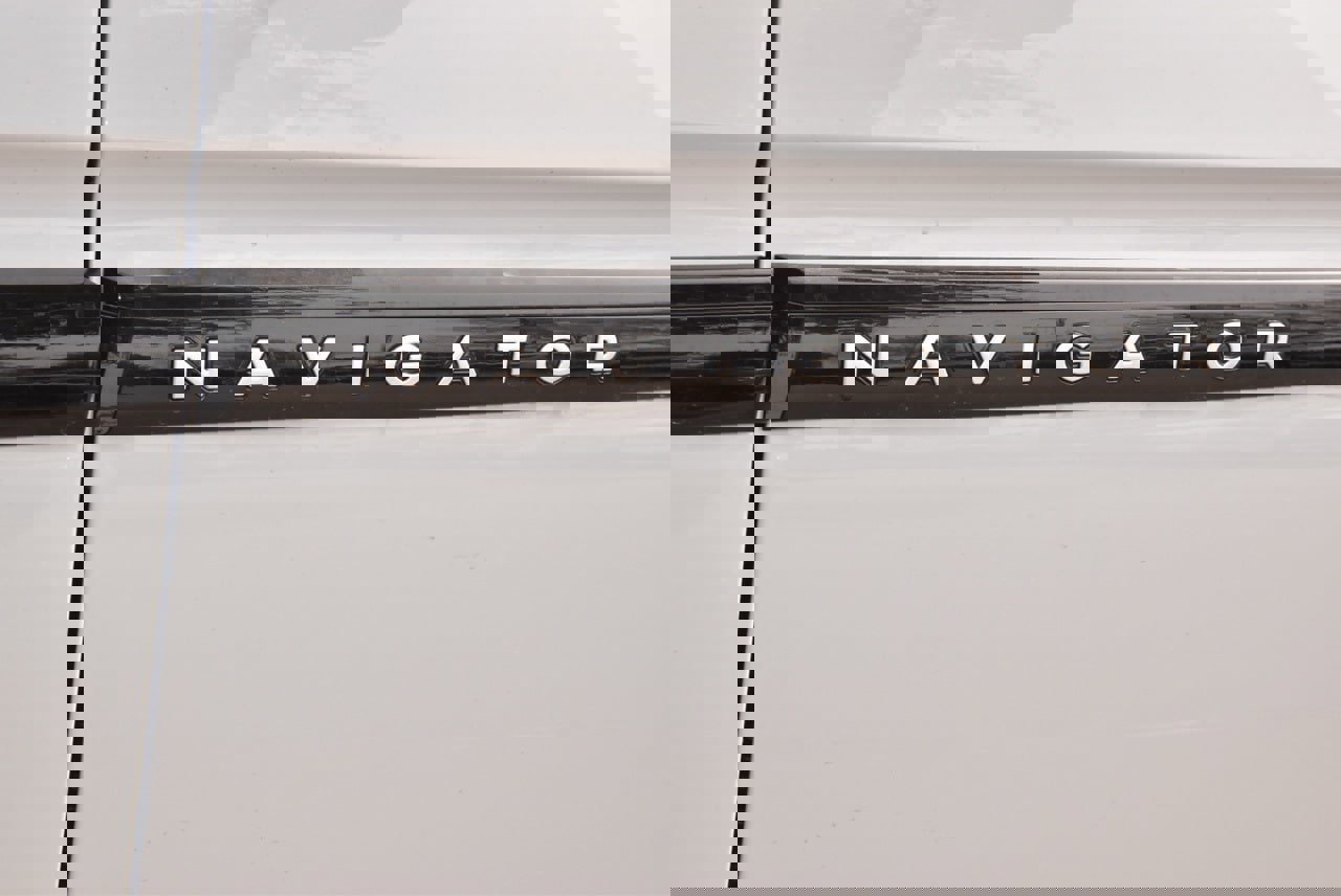 New 2025 Lincoln Navigator L Black Label AWD/4WD image 54