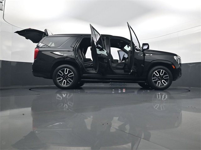 Used 2021 GMC Yukon AT4 image 34