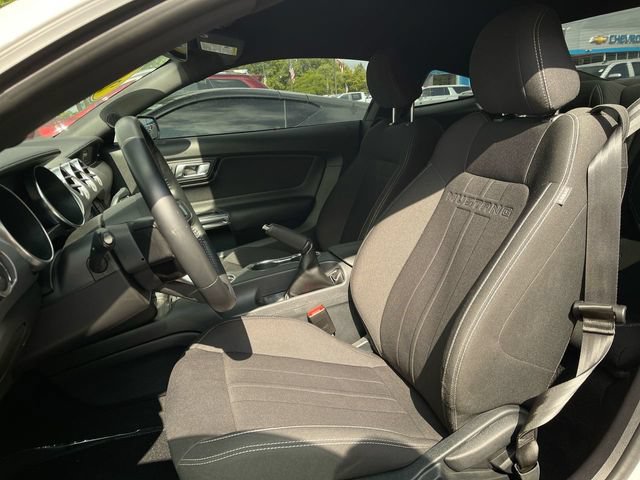 Used 2022 Ford Mustang GT RWD image 18