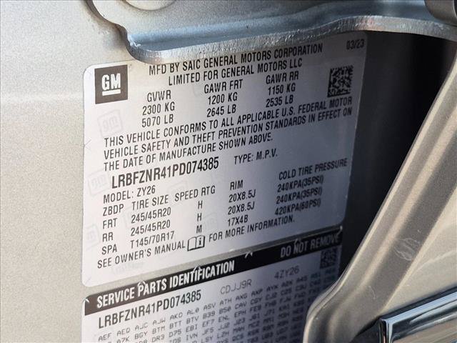 Used 2023 Buick Envision Essence w/ Sport Touring Package FWD image 24