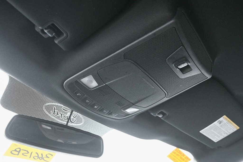 Used 2015 Ford F150 XLT w/ Equipment Group 302A Luxury image 40