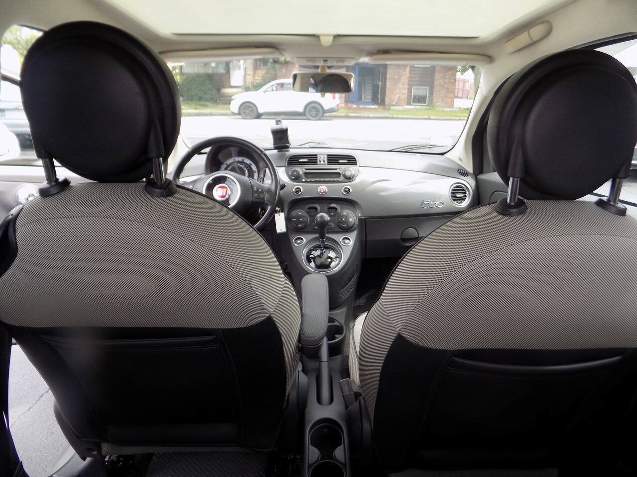 Used 2012 FIAT 500 Lounge FWD image 15