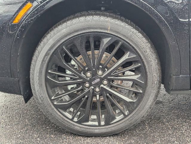 New 2026 Lincoln Corsair Premiere image 9