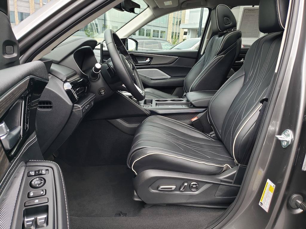 Certified 2026 Acura MDX w/ Advance Package AWD/4WD image 18