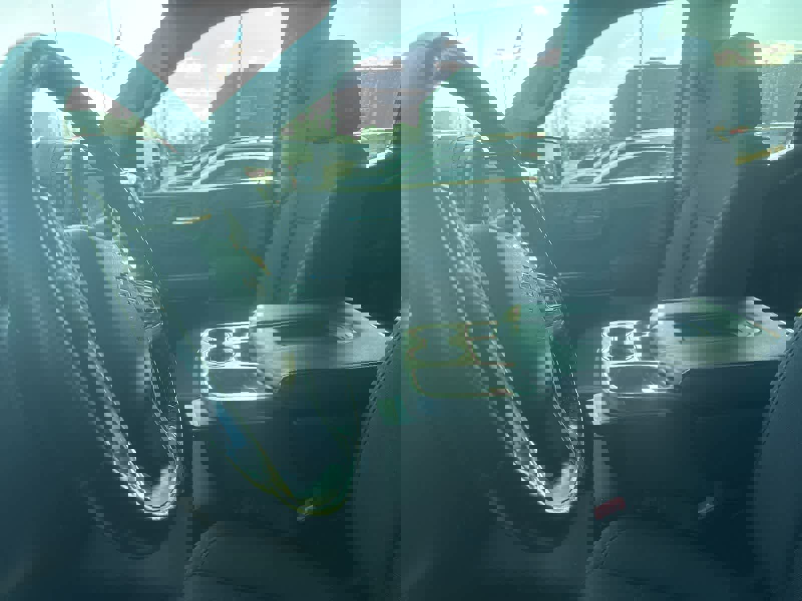 Used 2021 Chevrolet Silverado 1500 LT w/ Z71 Off-Road Package image 29