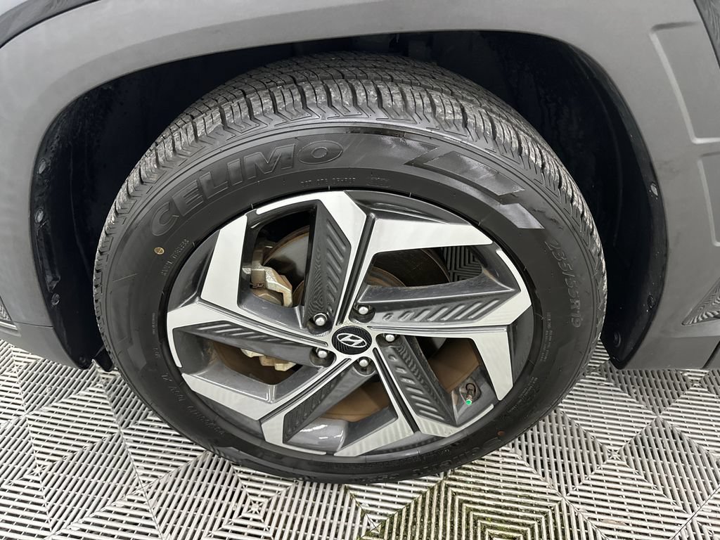 Used 2022 Hyundai Tucson Limited FWD image 13