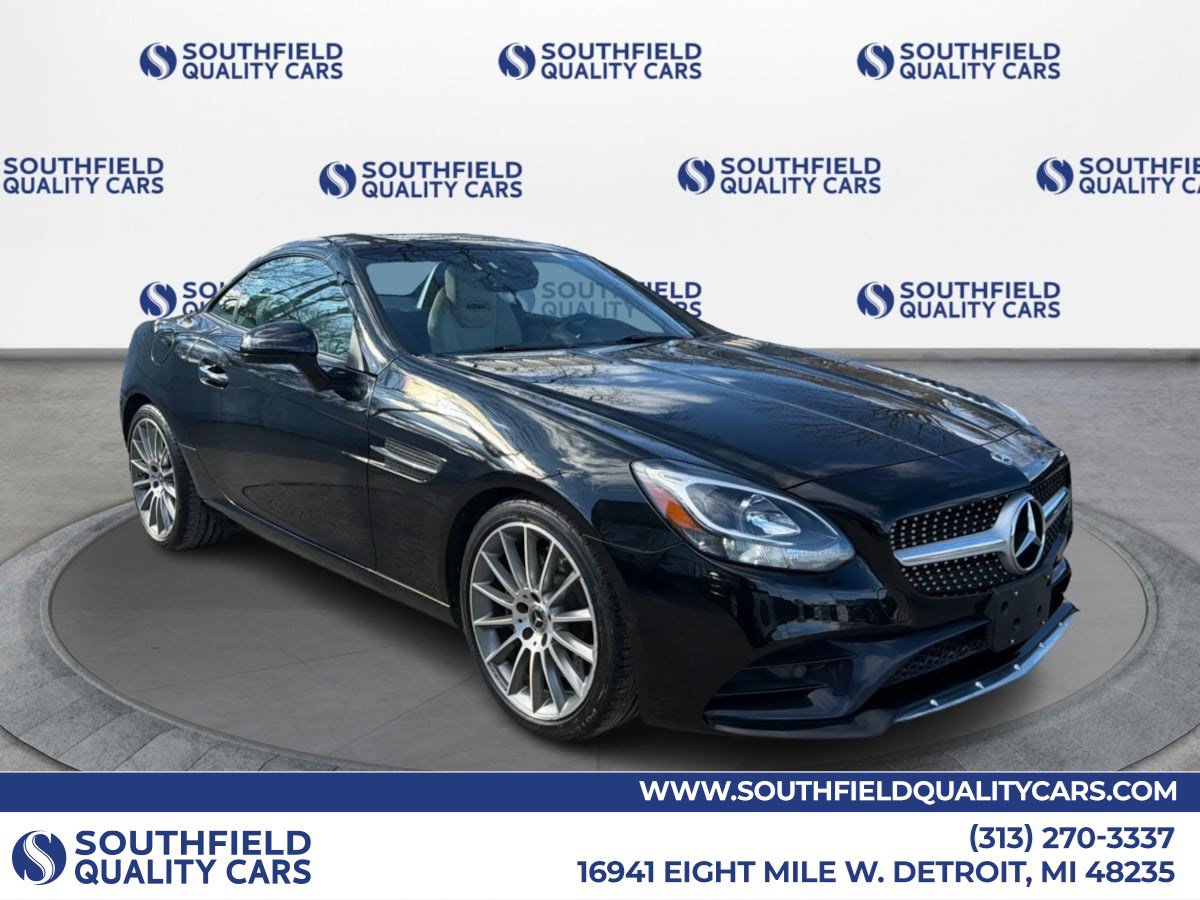 Used 2020 Mercedes-Benz SLC 300 w/ Premium Package image 1