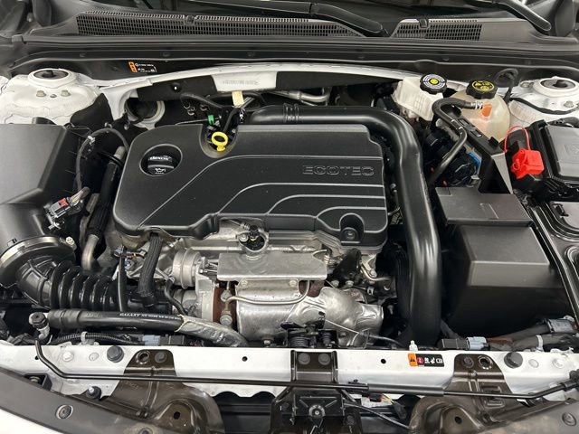 Used 2024 Chevrolet Malibu LT w/ Sport Edition FWD image 24