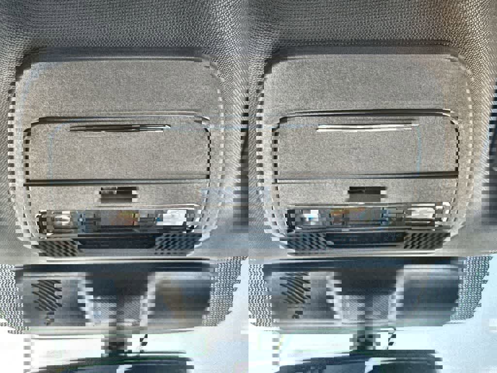 Used 2024 Ford F250 Lariat image 19