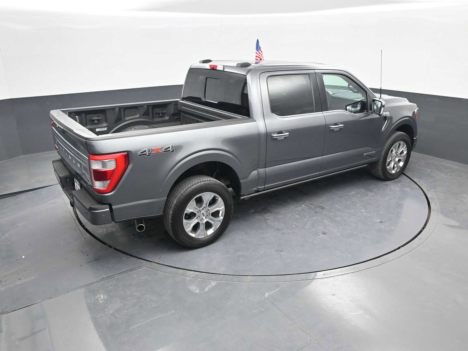 Used 2022 Ford F150 Platinum w/ Equipment Group 701A High image 37