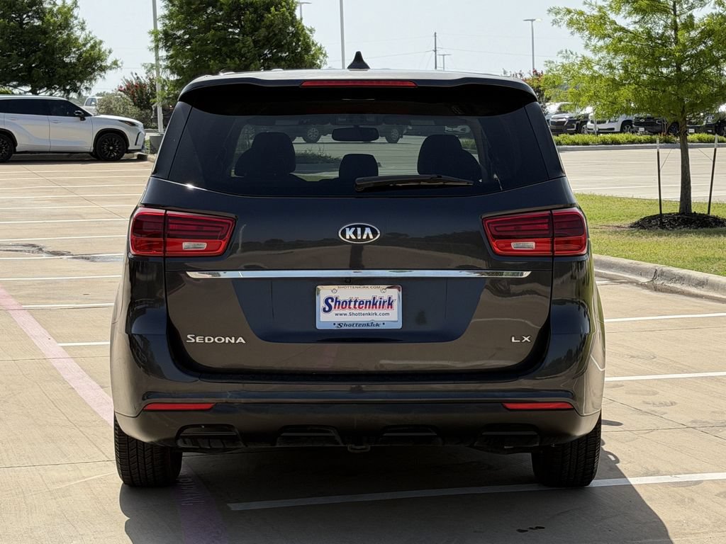 Used 2021 Kia Sedona LX FWD image 5