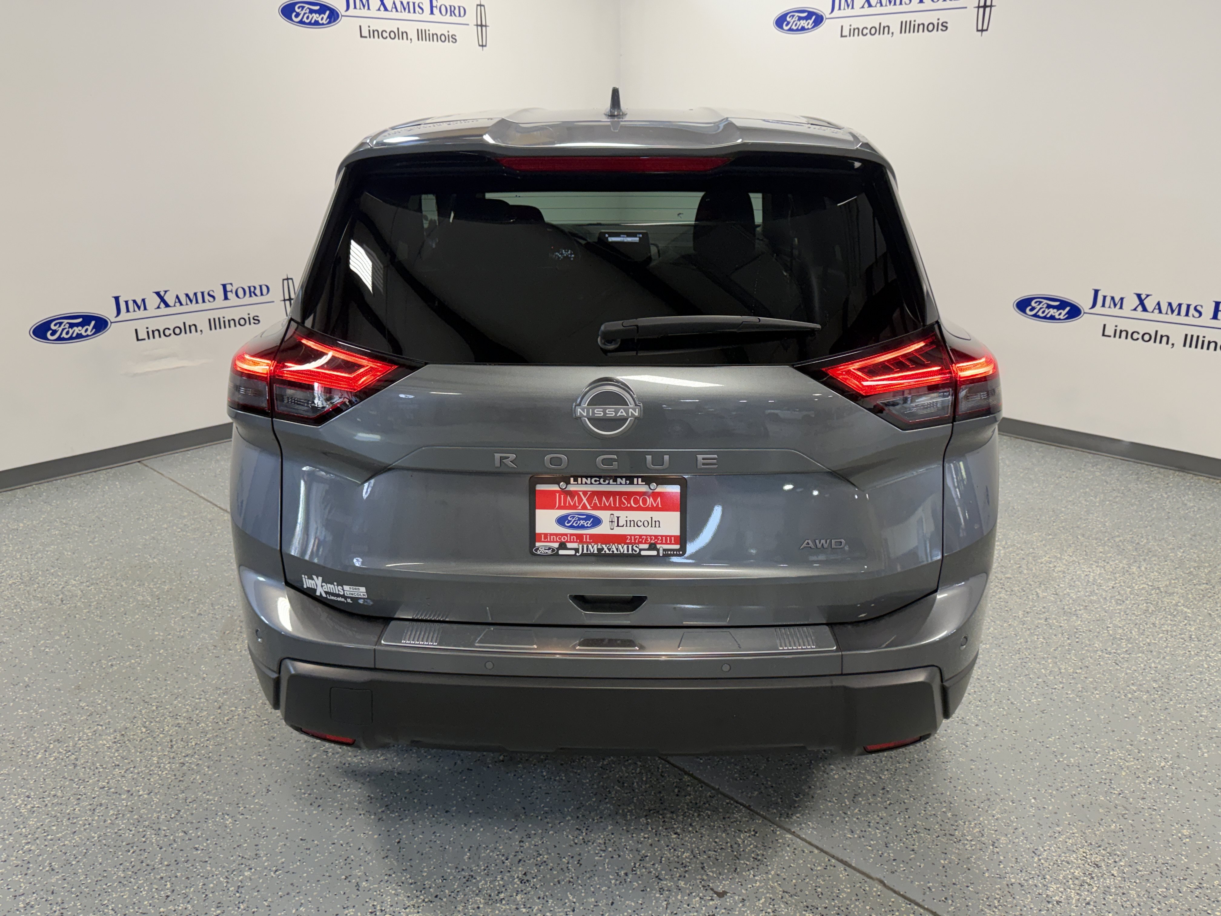 Used 2026 Nissan Rogue SV AWD/4WD image 31