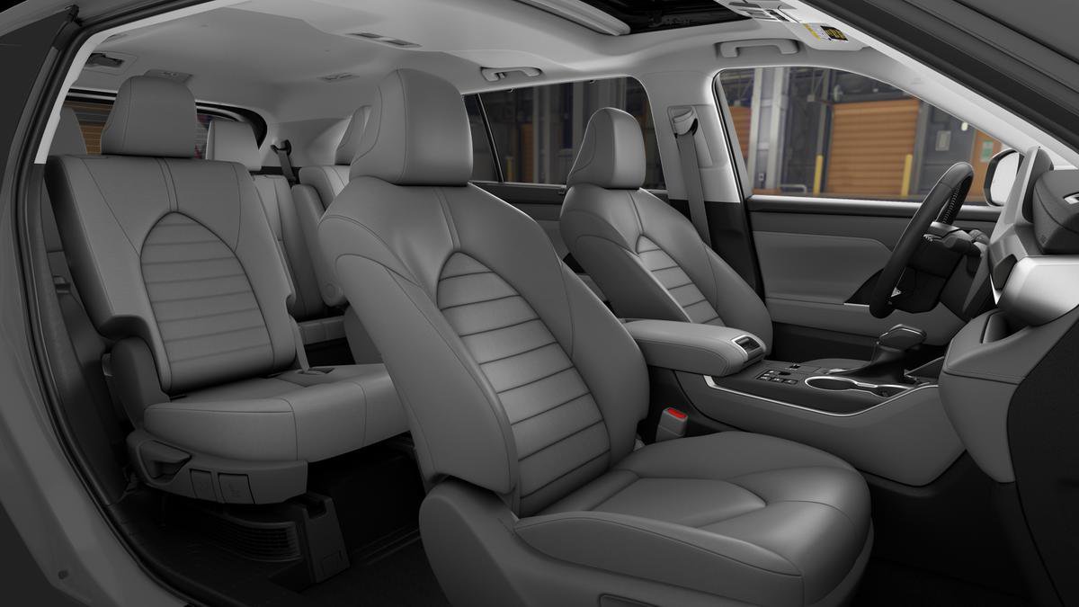 New 2026 Toyota Highlander XLE image 20