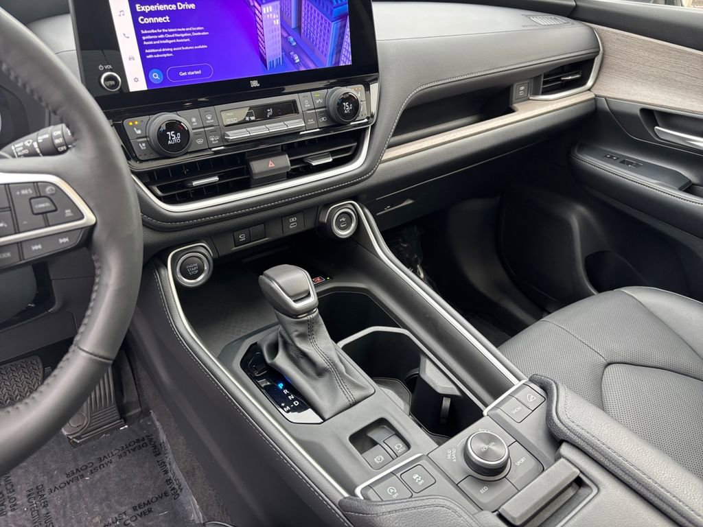 Used 2024 Toyota Grand Highlander Platinum image 21