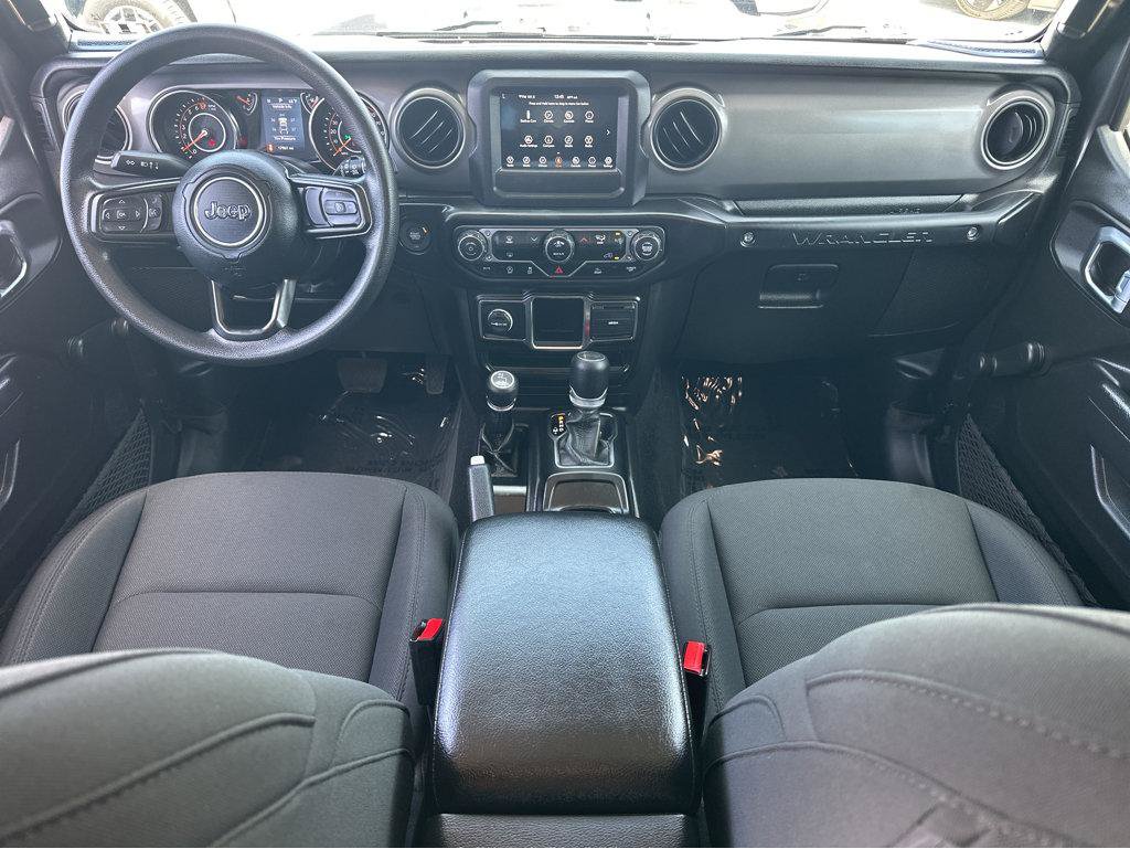 Used 2022 Jeep Wrangler Unlimited Sport AWD/4WD image 4