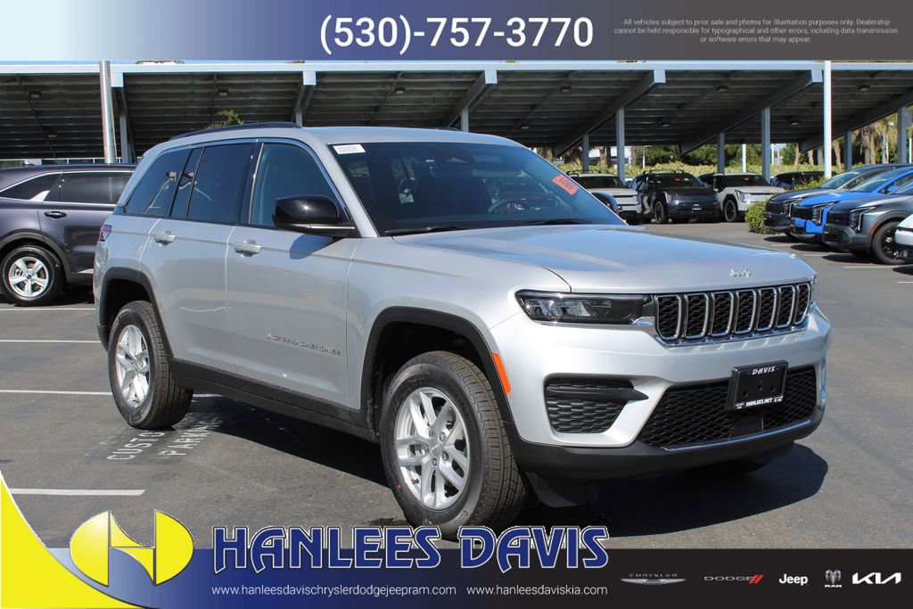 New 2026 Jeep Grand Cherokee Laredo X AWD/4WD image 5
