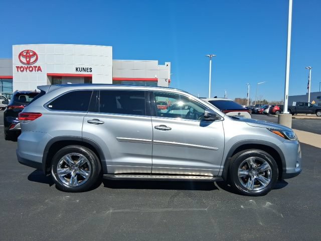 Used 2019 Toyota Highlander Limited Platinum AWD/4WD image 6