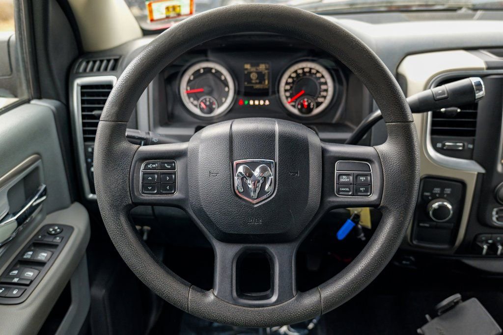 Used 2015 RAM 2500 SLT image 38