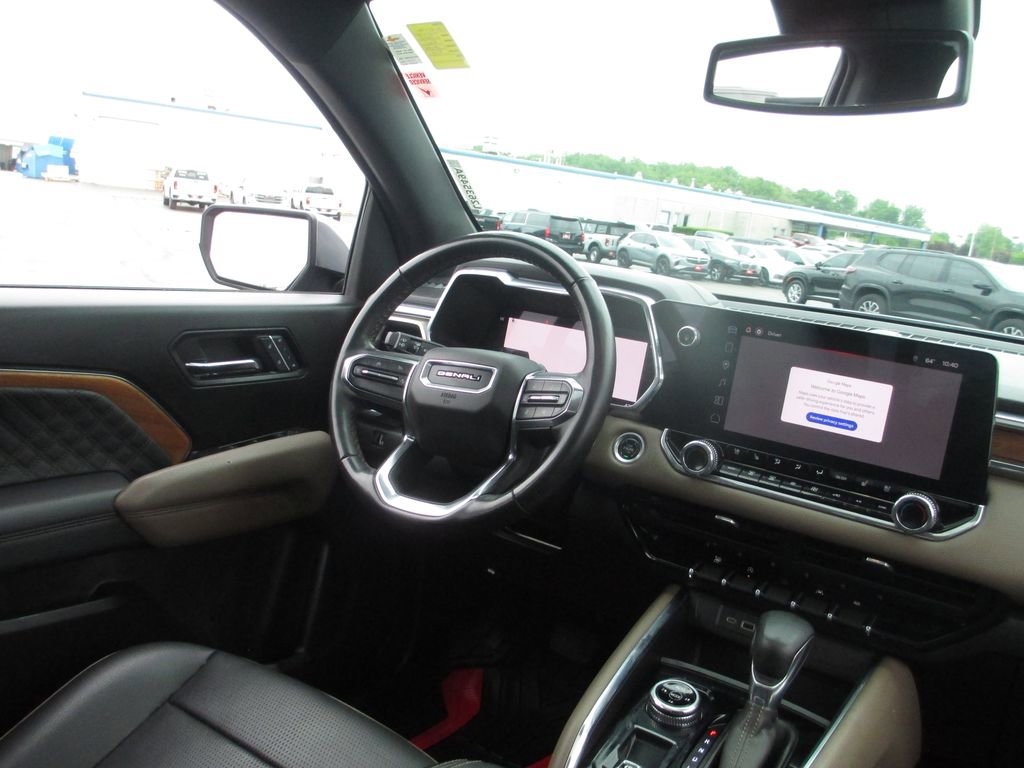 Used 2024 GMC Canyon Denali AWD/4WD image 23