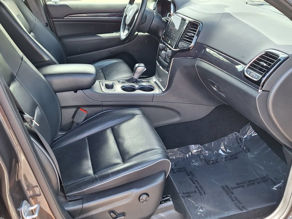 Used 2021 Jeep Grand Cherokee Overland AWD/4WD image 27