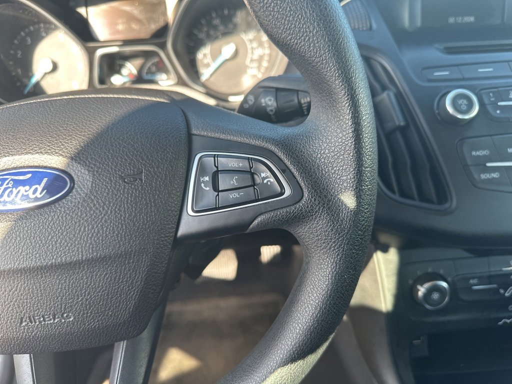 Used 2015 Ford Focus SE image 11
