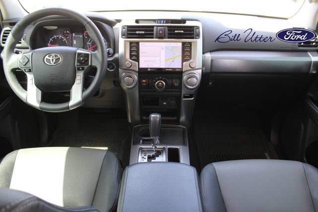 Used 2021 Toyota 4Runner SR5 Premium w/ Moonroof Package RWD image 16