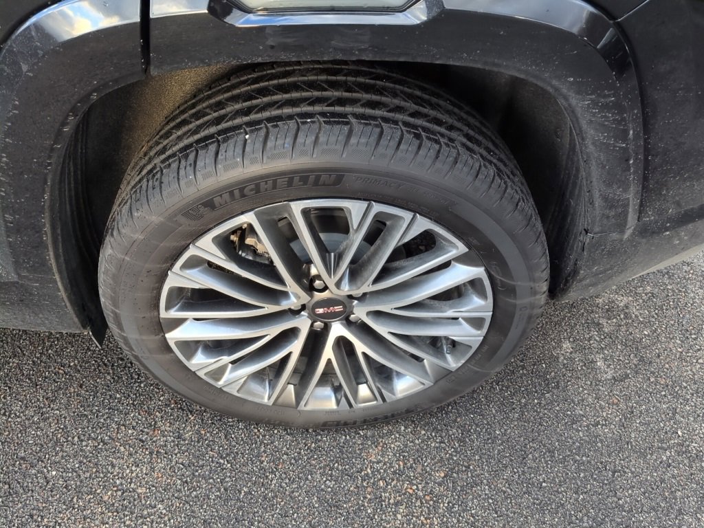 Used 2026 GMC Terrain Denali image 10