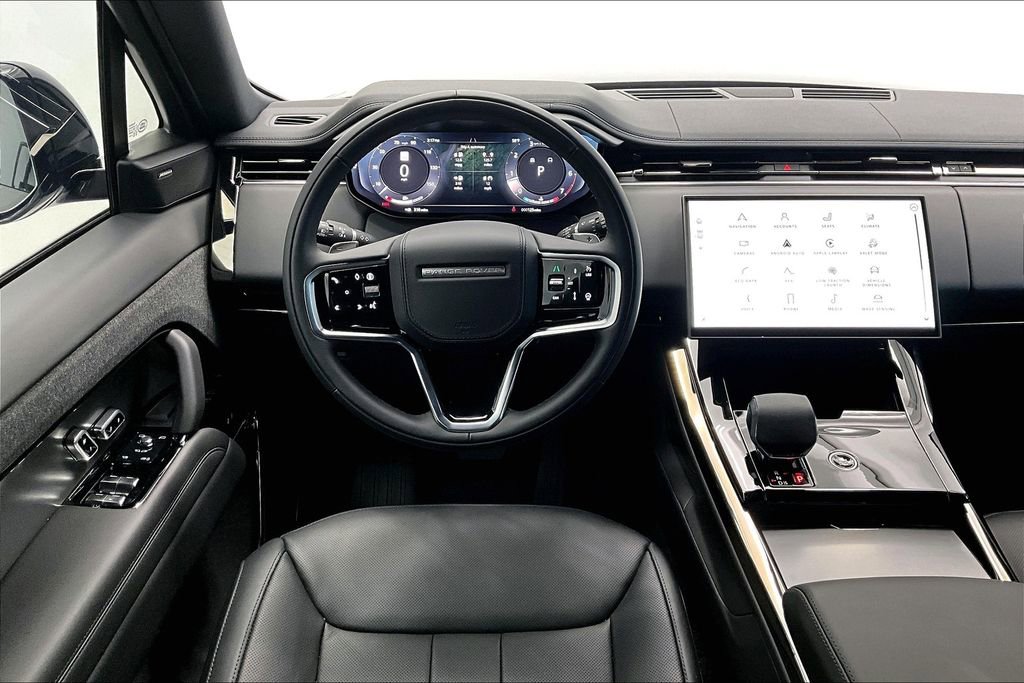 Used 2025 Land Rover Range Rover Sport SE image 5