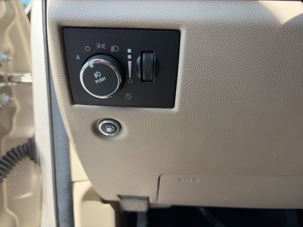 Used 2014 Jeep Grand Cherokee Laredo w/ Quick Order Package 23E image 15