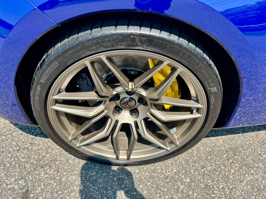 Used 2025 Chevrolet Corvette Z06 RWD image 52
