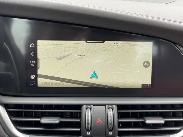 Used 2024 Alfa Romeo Giulia Quadrifoglio image 39