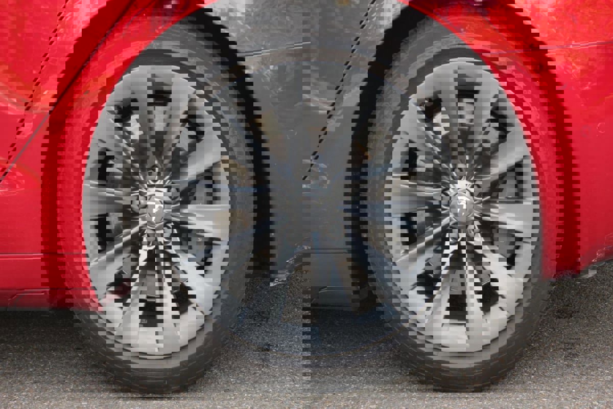 Used 2020 Tesla Model S Long Range Plus AWD/4WD image 31