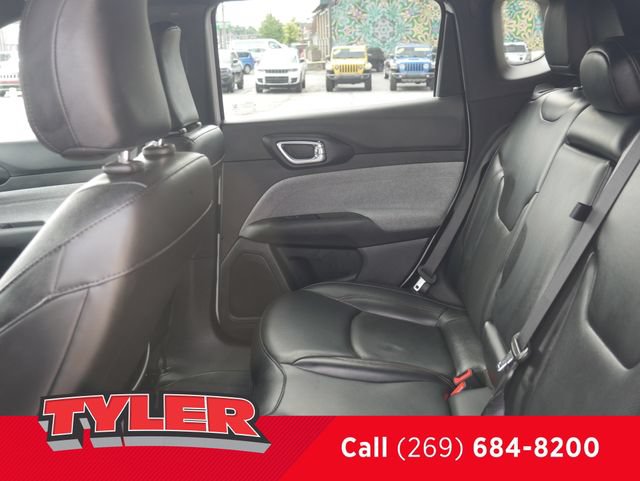 Certified 2023 Jeep Compass Latitude AWD/4WD image 40