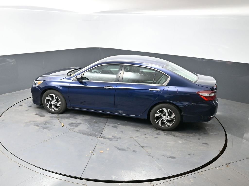 Used 2016 Honda Accord LX image 17