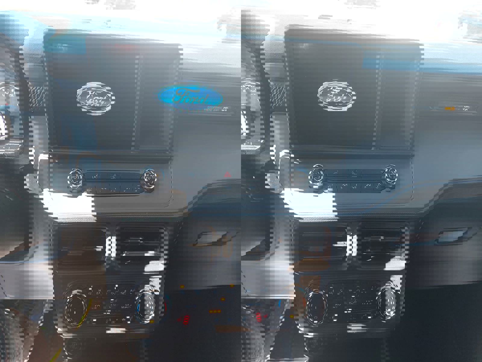 Used 2023 Ford Maverick Tremor w/ Tremor Off-Road Package image 20