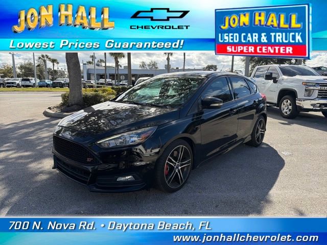Used 2016 Ford Focus ST image 2