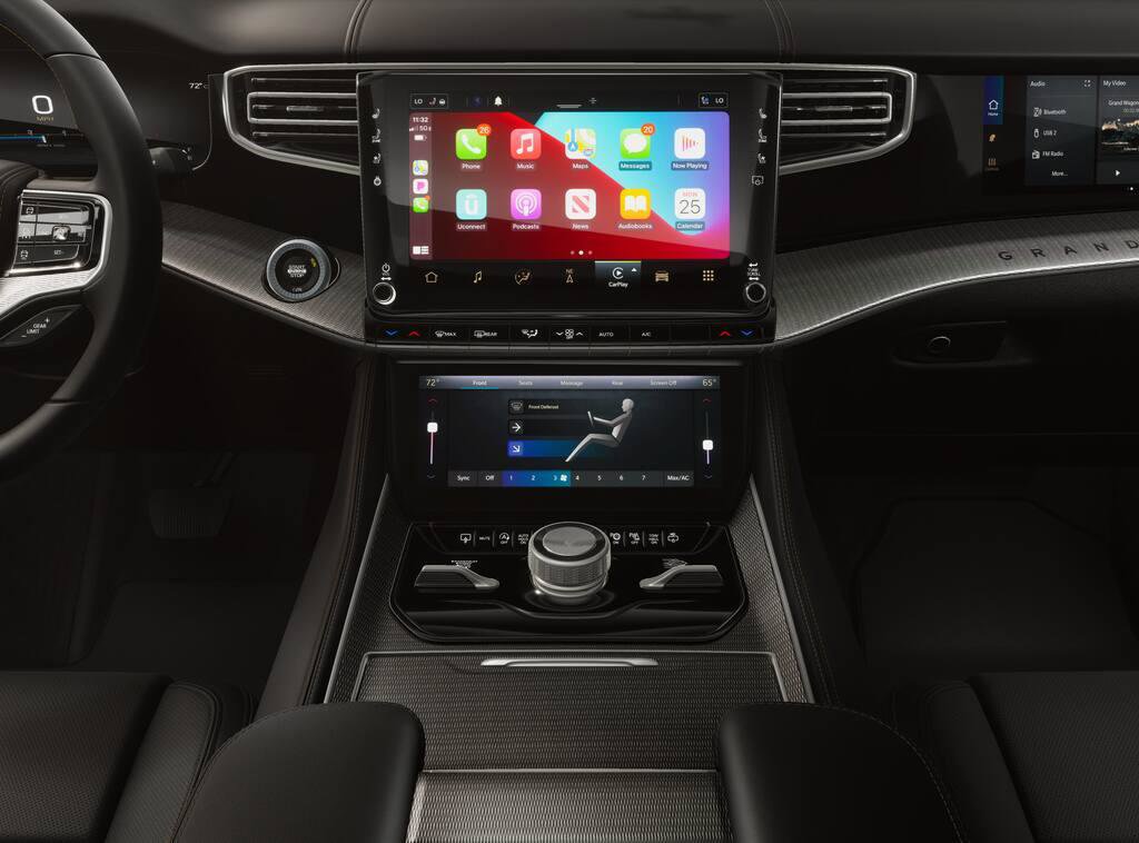 New 2026 Jeep Grand Wagoneer Summit image 5