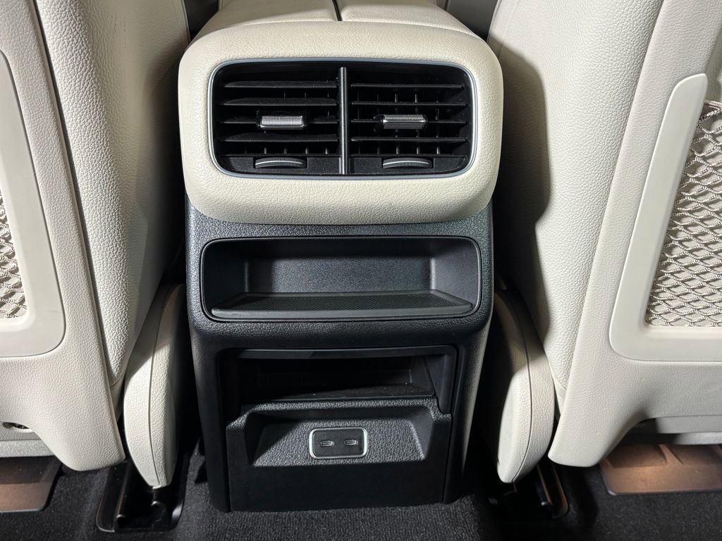 Certified 2025 Mercedes-Benz GLE 450 4MATIC image 34