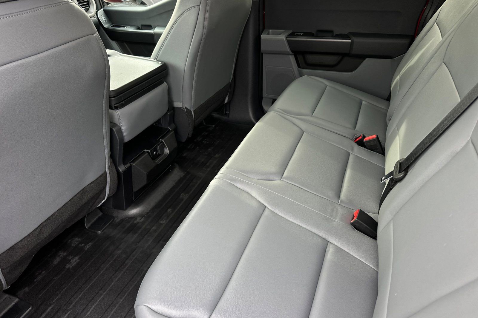 New 2025 Ford F150 XL w/ Equipment Group 103A High image 11