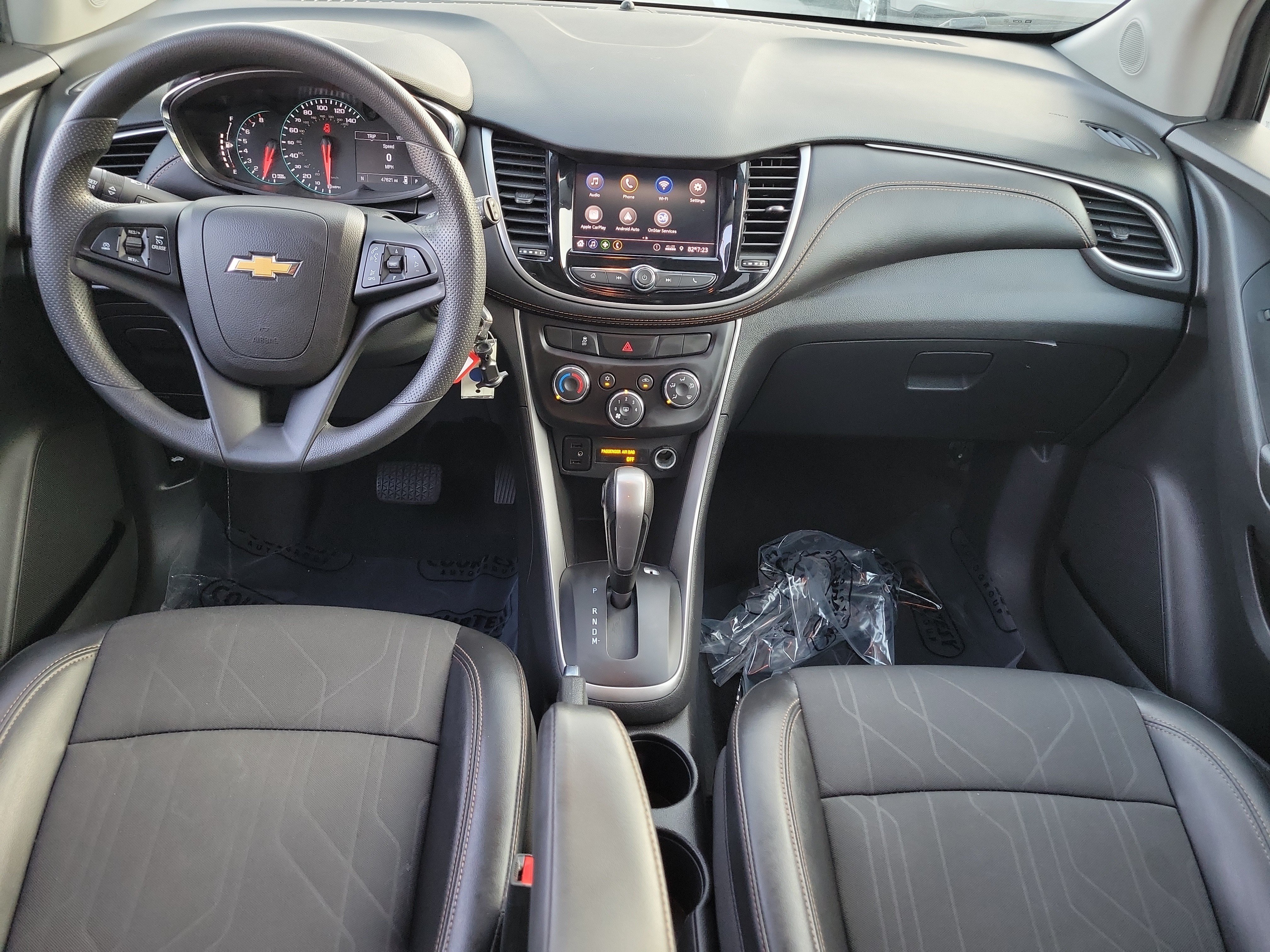 Used 2021 Chevrolet Trax LT FWD image 14