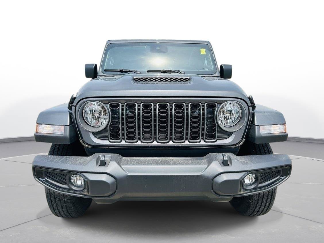 New 2025 Jeep Gladiator Sport AWD/4WD image 32