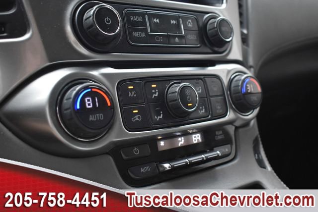 Used 2019 Chevrolet Tahoe LT w/ Luxury Package RWD image 42
