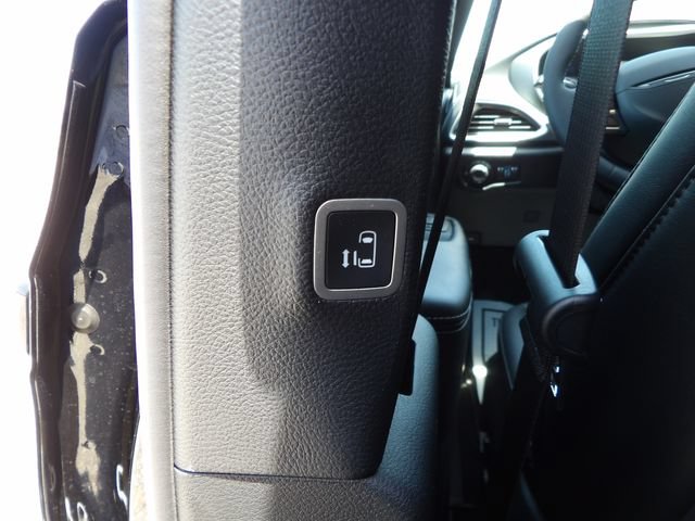 New 2027 Chrysler Pacifica Select FWD image 11