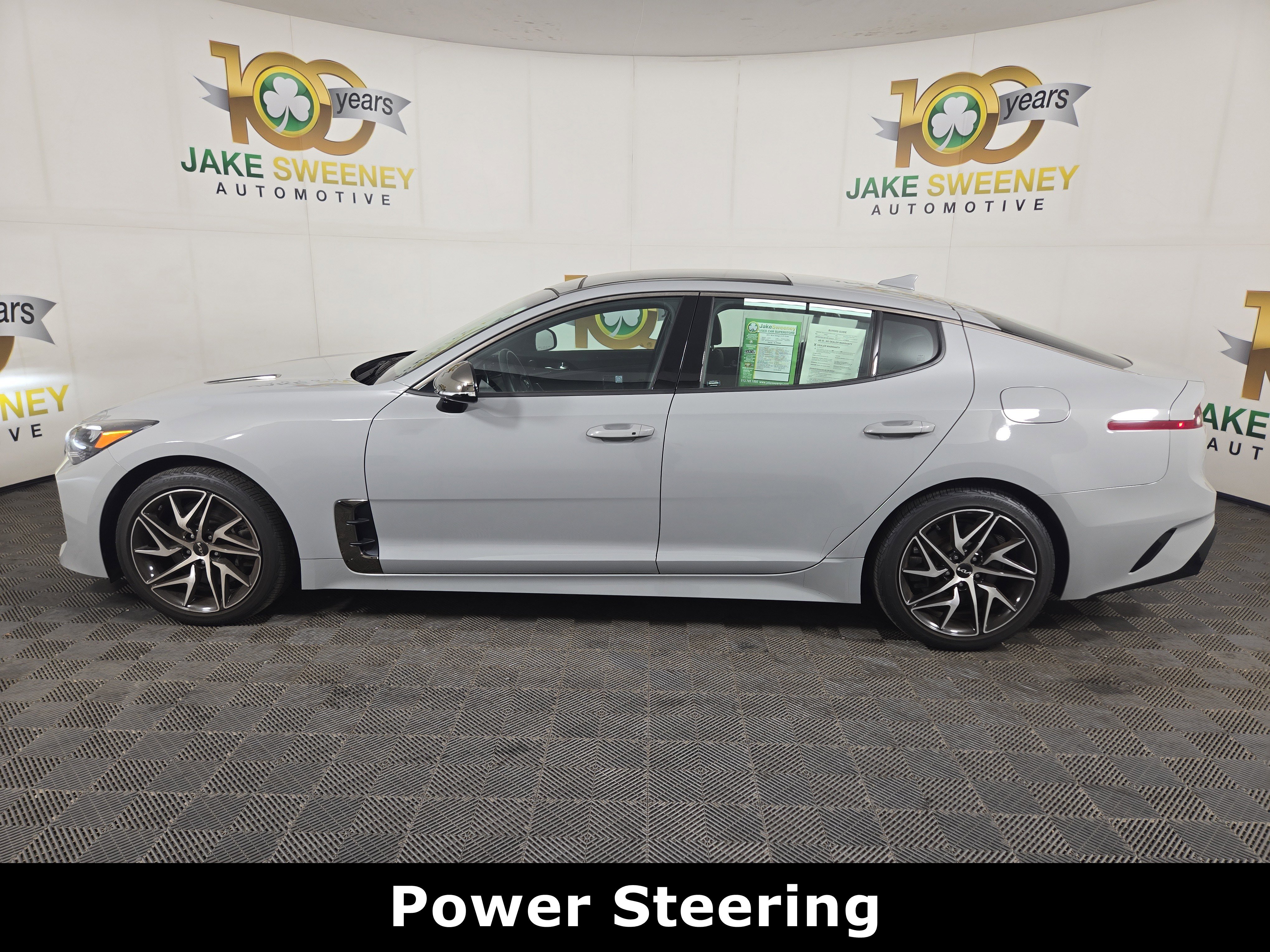 Used 2023 Kia Stinger GT-Line w/ Sun & Sound Package image 6