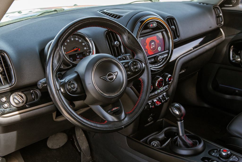 Used 2019 MINI Cooper Countryman S w/ Convenience Package image 10