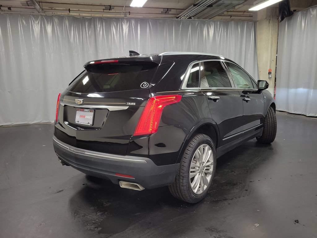 Used 2018 Cadillac XT5 Premium Luxury FWD image 9